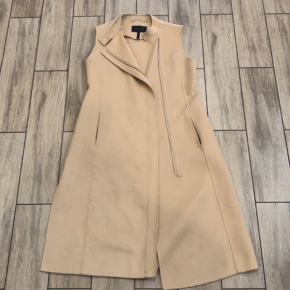 BCBG VEST
